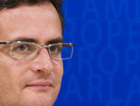 Caballero le pide a Romero que se posicione