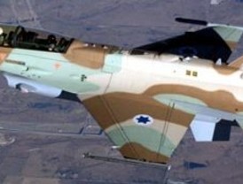 Zapatero retrasa la celebración de su victoria a mediados abril