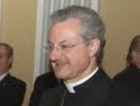 'Batasuna debe exigir a ETA el cese de la lucha armada'