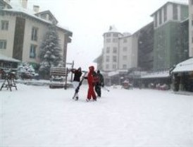 Sierra Nevada prepara 70 kilómetros esquiables para el fin de semana