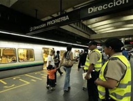Falla eléctrica genera caos en el Metro de Caracas
