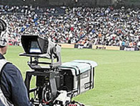 Ibarretxe insiste en que se impute a Zapatero por hablar con ETA