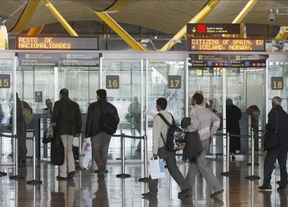 Bruselas expedienta a España por la fuerte subida de tasas en aeropuertos de Madrid y Barcelona
