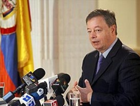 Caos en México: 149 muertes de gripe, los colegios cerrados y un terremoto