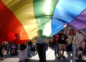 El Constitucional da carpetazo a la polémica: avala el matrimonio homosexual