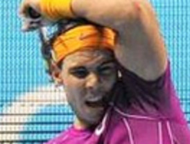 Nadal se mantiene como 'numero uno' destacado del mundo muy lejos de Roger Federer