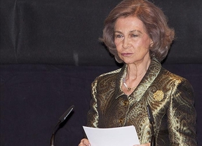 La Reina Sofía manda su "afecto" a las familias de las víctimas del accidente de Germanwings