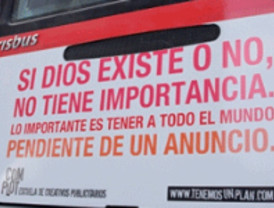 Barcelona, ahora sí, permite a Dios 'subir' a los autobuses