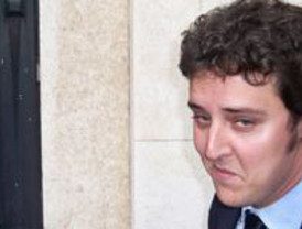 Alejandro Sanz y Jorge Lorenzo convierten el Mundial en política