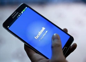 Facebook prepara una 'app' que permitirá el anonimato de los usuarios