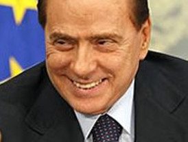 Una vez más, el eterno Berlusconi sobrevive al Senado italiano