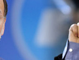 Zapatero pierde la confianza de sus votantes y el PSOE sigue a 14,5 puntos del PP