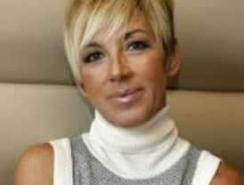 ¿Periodistas, modelos o imágenes gubernamentales?