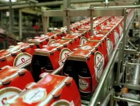 Merkel carga contra sus empresarios