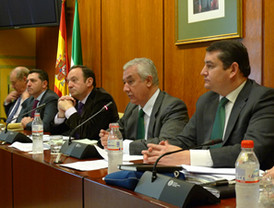 Llega el brote verde en el empleo que el Gobierno ya 'vendía': 55.250 parados menos