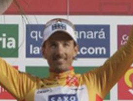 Fiscalía decide la aprehensión de Santos Ramirez