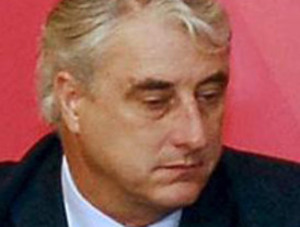 Bosé ahora será colombiano