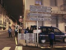 Francia sigue con sus gestos en lucha antiterrorista y nos entrega a 'Txapote'