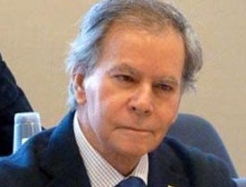 El Defensor del menor se queda sin su cuenta de Tuenti