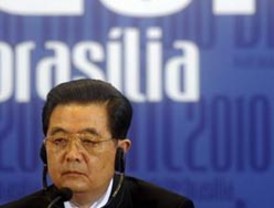 Hugo Chávez alaba la Revolución libia