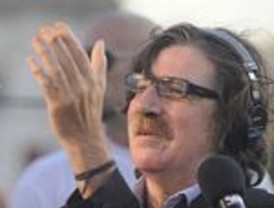 Aguirre, segura de salir airosa de la trama de espionaje, acepta la investigación