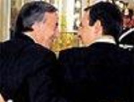 Se oficializó la reestructuración con España