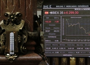 El Ibex se da un batacazo (-3,67%) y la prima se dispara (518,7) por el inminente castigo de Moody's a la banca