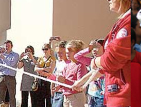 El Congreso pide al Gobierno que persiga los 'juegos sexistas' en el patio del colegio