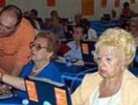 La Comunidad crea un programa para facilitar gestiones administrativas por Internet en los pequeños municipios