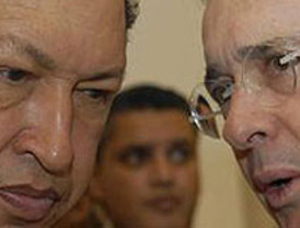 Un parlamentario andino presenta una demanda por 'injurias' contra un ministro de Ecuador