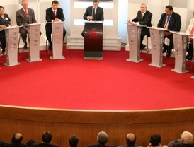 Expertos ven decisiva la defensa de candidatos en debate del próximo domingo 3