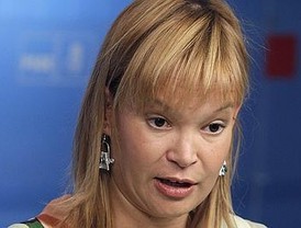 Los médicos sevillanos critican que la designación de Pajín es ' un bandazo hacia una ideología más extremista'