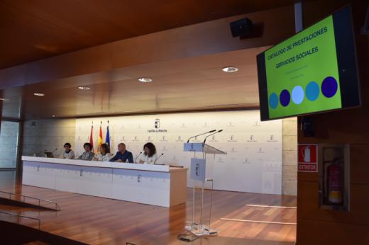 El Gobierno de Castilla-La Mancha tendrá listo en junio el Catálogo de Prestaciones Sociales