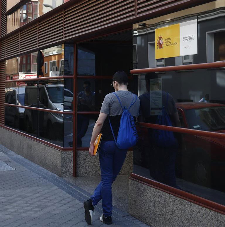 El paro bajó en 21.700 personas en Castilla-La Mancha en el tercer trimestre