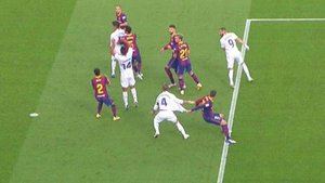El Barça investigará las conversaciones de los árbitros antes de señalarse el penalti a Ramos