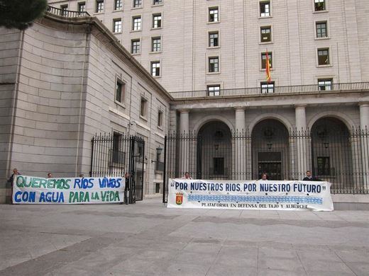 Las Plataformas en defensa del Tajo rechazan el trasvase y piden que los ríos no se conviertan en 