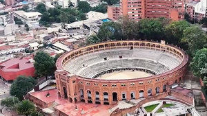 Colombia firma la ley que prohíbe las corridas de toros