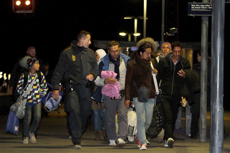 Castilla-La Mancha adecuará 10 oficinas y el teléfono 012 para atender refugiados