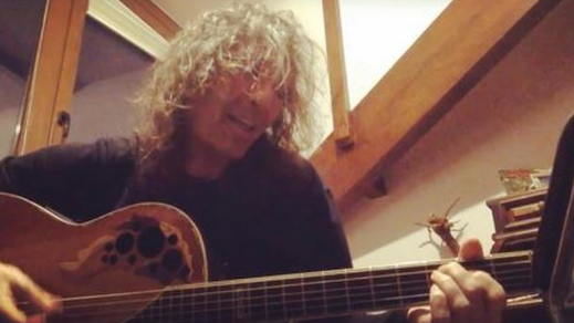 Robe Iniesta, cantante español