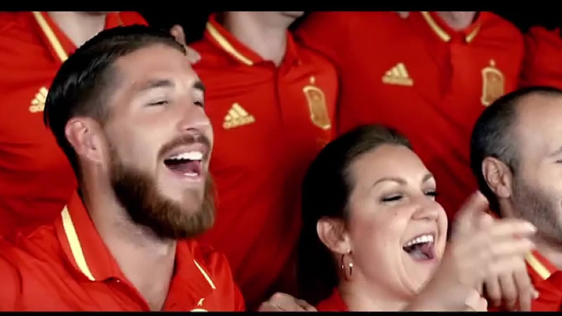 El himno de la Selección Española para la Eurocopa, marcado por Sergio Ramos cantando