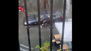 Caos en Sevilla por las lluvias: inundaciones, cortes de tráfico, clases suspendidas...