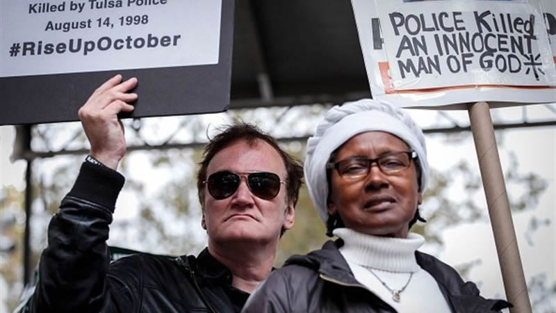 Tarantino, víctima de un boicot a nivel nacional por manifestarse en contra de la violencia policial