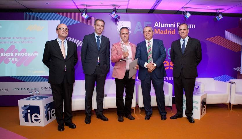 ‘Emprende’, de Canal 24 horas, recoge el I Premio de Periodismo Económico Hispano-Luso del IE Business School