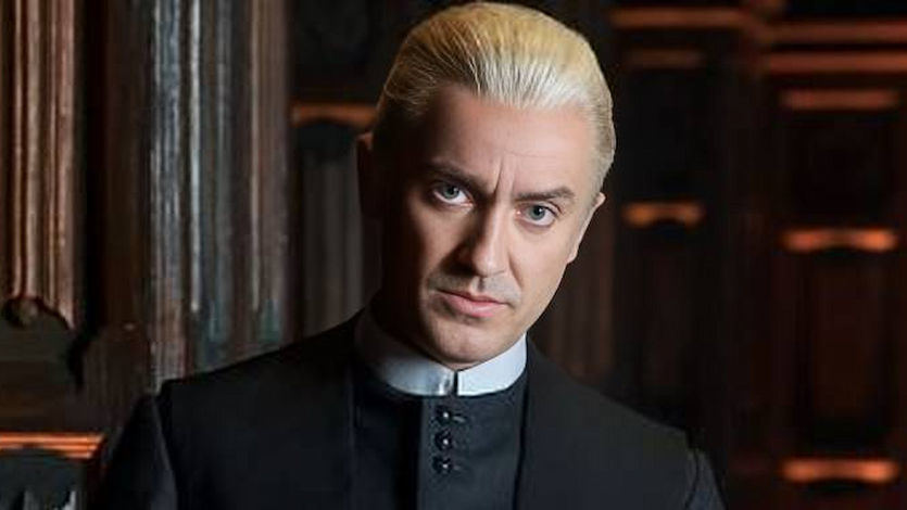 Tom Felton, actor británico caracterizando a su personaje de la serie Harry Potter: Draco Malfoy