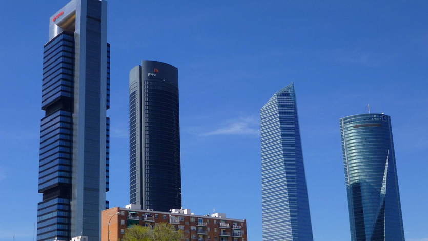 Cuatro Torres Bussiness Area