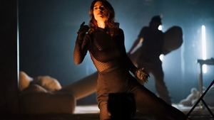 Crítica de la obra de teatro 'Una forma de vida': insatisfacción, búsqueda y autodestrucción