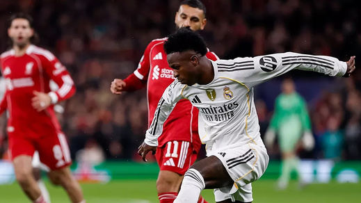 Vinicius, ante el Liverpool