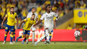 El nuevo Madrid galáctico se atasca: en Las Palmas, otro empate y muchas dudas (1-1)
