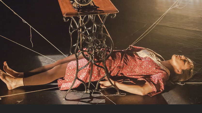 Escena de la obra La voz dormida