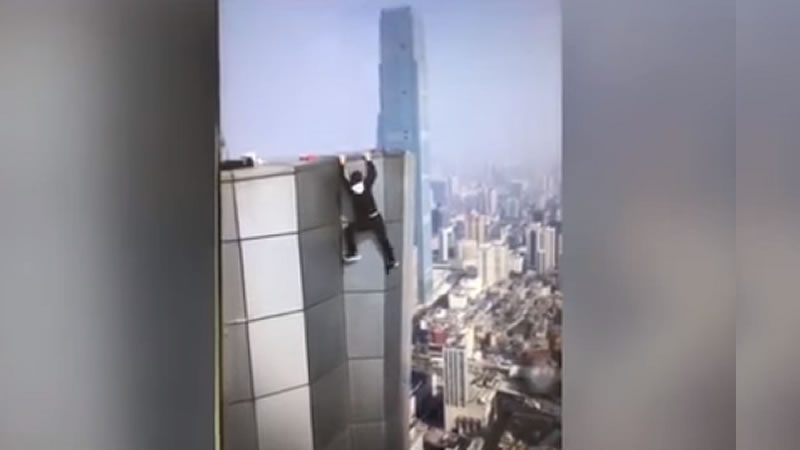 Este famoso youtuber chino grabó su muerte en directo, cayendo de un rascacielos